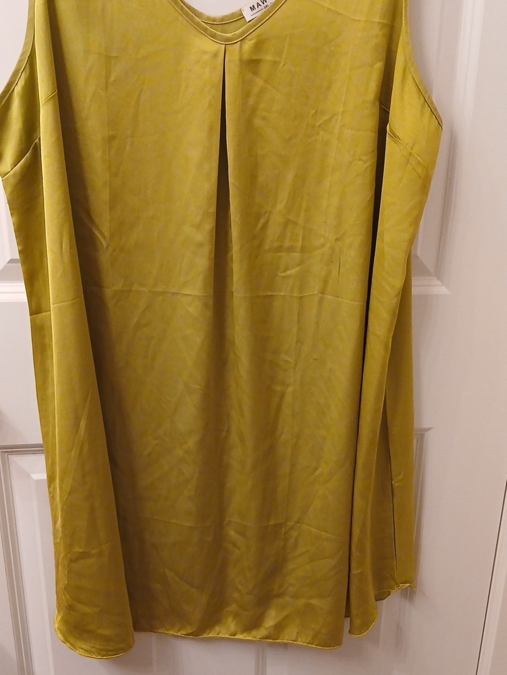 MAWOR Satin-Look Sleeveless Tunic in Chartreuse